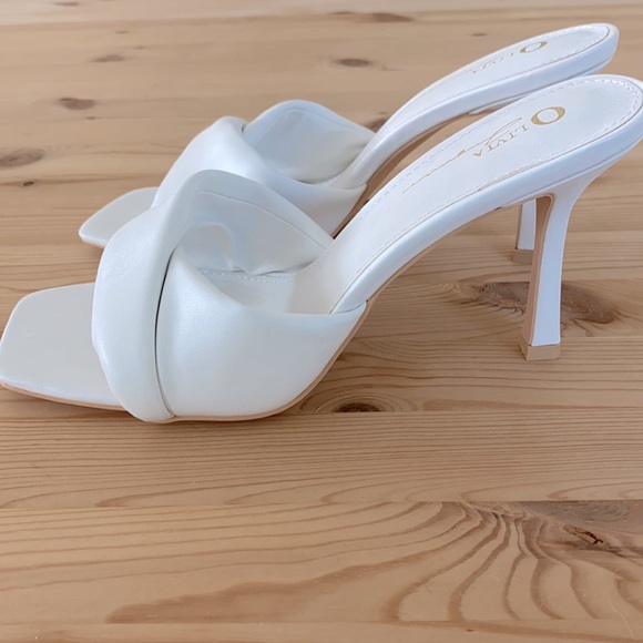 White mules - size 10 - Picture 6 of 8